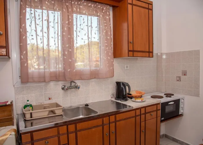 Apartman George Arílasz